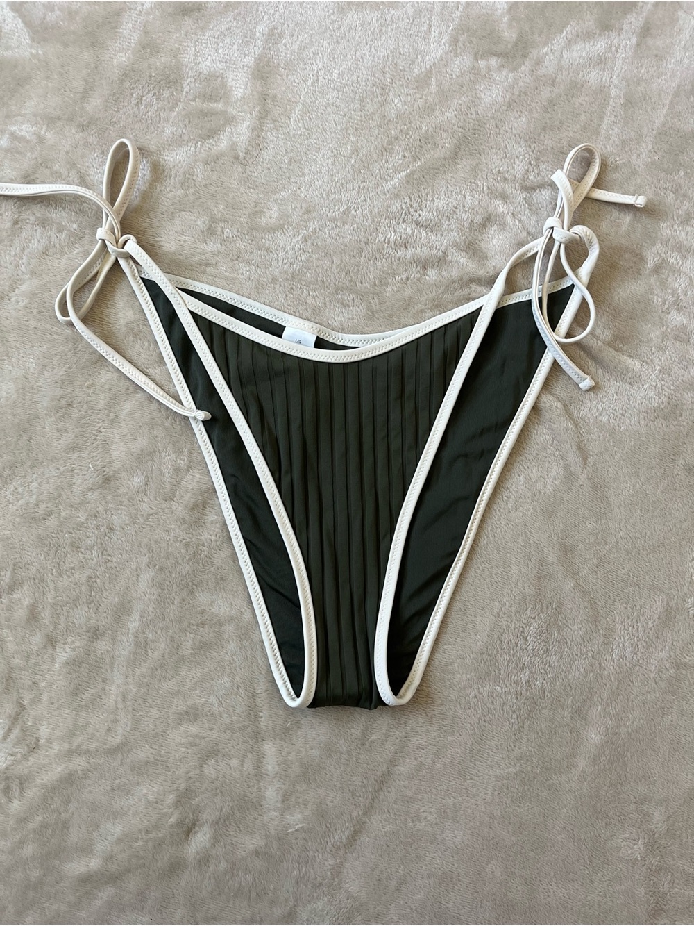 Aerie Women’s Green Cheekiest Ribbed Bikini Bottoms Large NWT Side Ties
